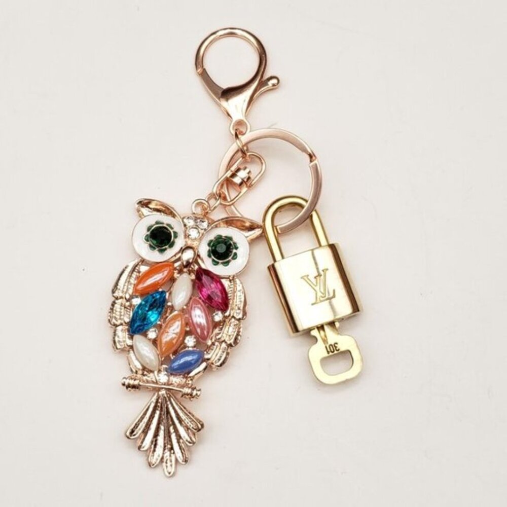 Louis Vuitton Gold Padlock 🔒 Key Set Authentic LV w/ Unbranded Owl Keychain